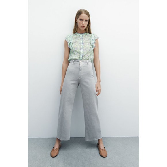 Zara Blogger Favorite Marine Straight High Waisted Flare Wide Leg Frayed Jeans - Picture 8 of 16